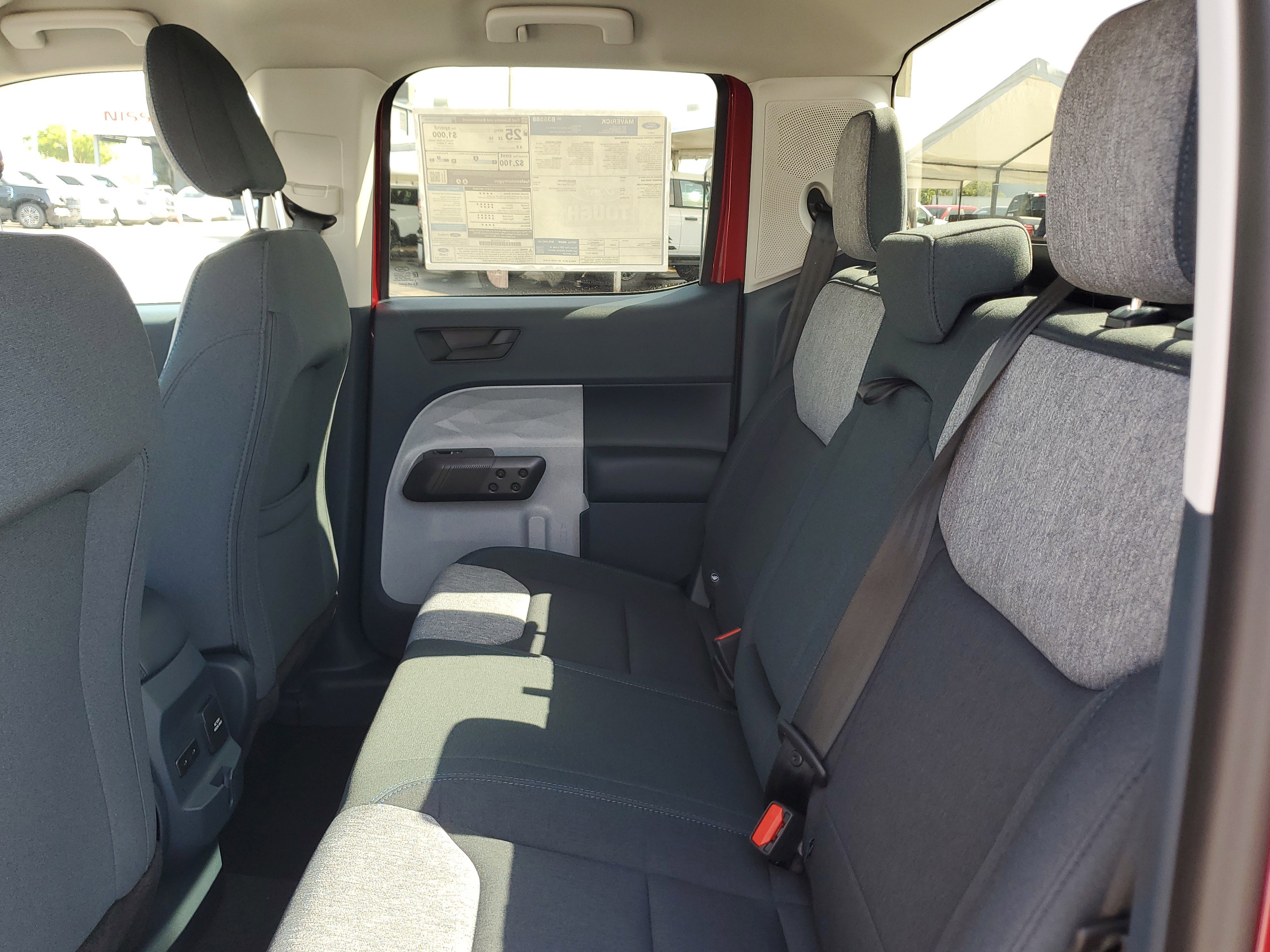 New 2025 Ford Maverick XLT w/ XLT Luxury Package image 12