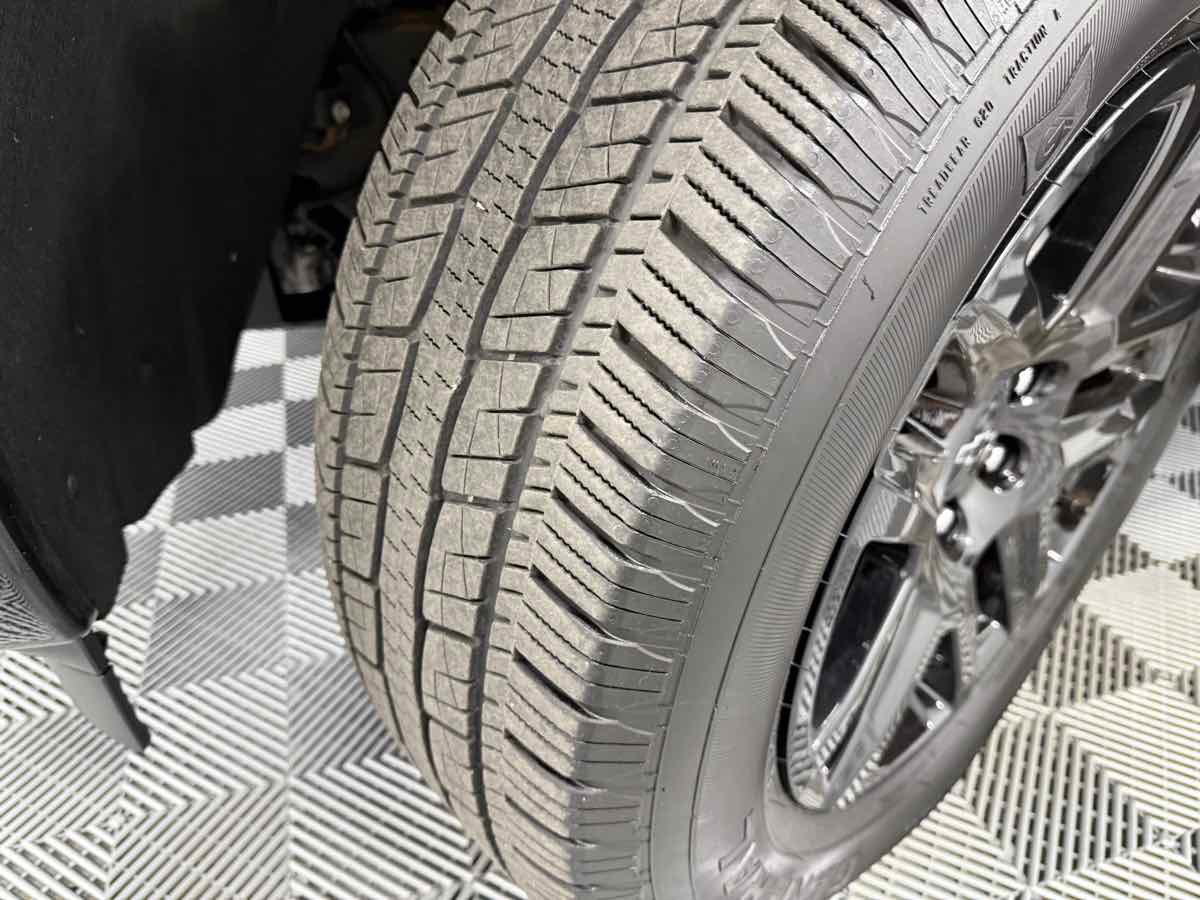 Used 2024 Chevrolet Silverado 1500 RST w/ Convenience Package II image 33