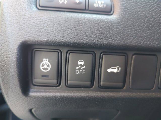 Used 2018 Nissan Murano Platinum image 19