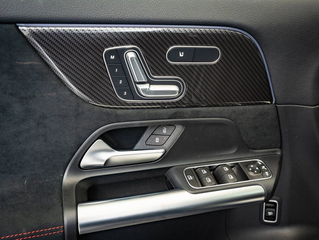 New 2026 Mercedes-Benz GLA 35 AMG 4MATIC image 24