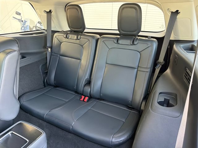 New 2026 Lincoln Aviator Reserve AWD/4WD image 13
