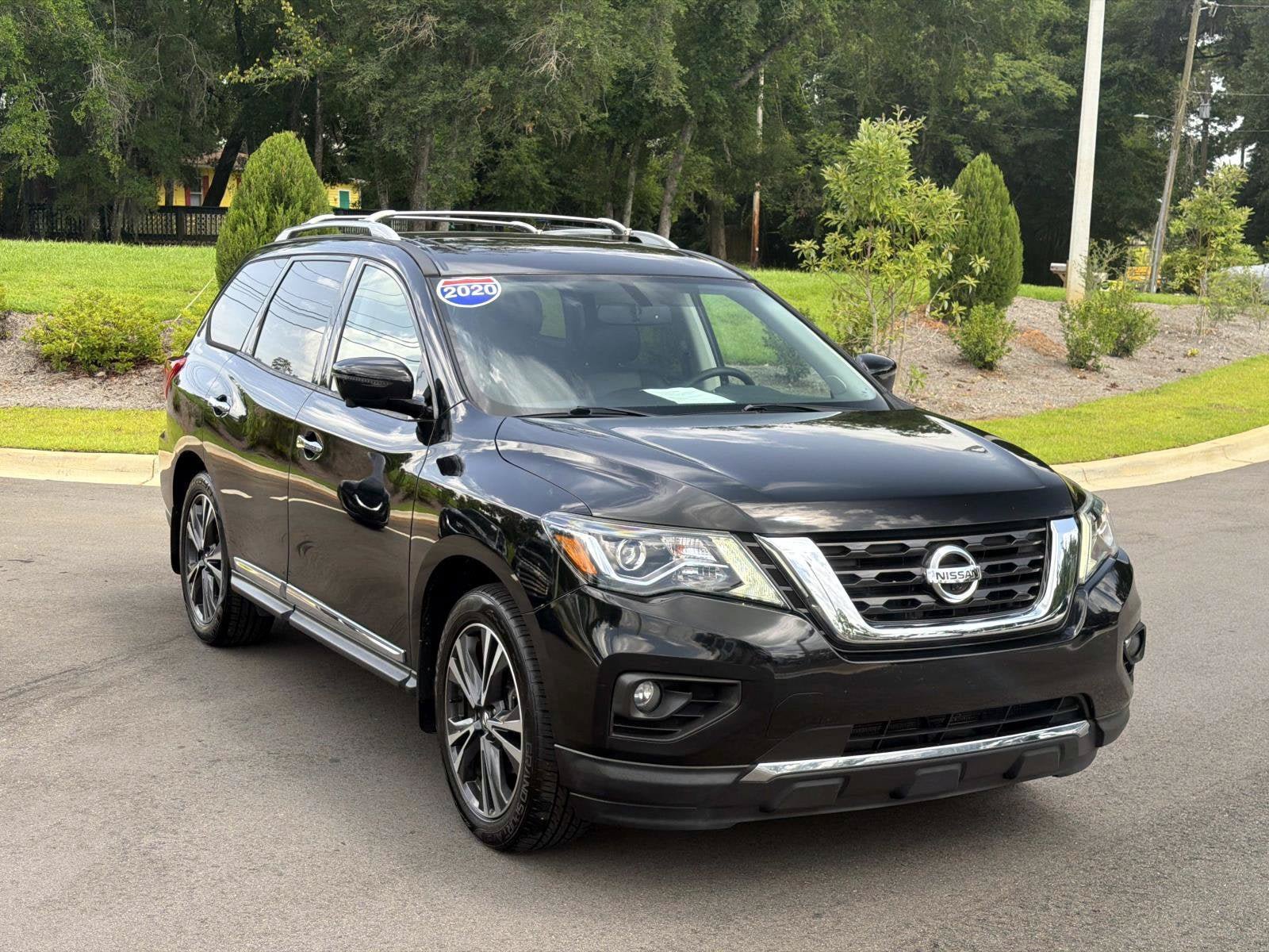 Used 2020 Nissan Pathfinder Platinum AWD/4WD image 4