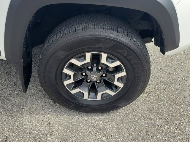 Used 2022 Toyota Tacoma TRD Off-Road w/ Technology Package image 7