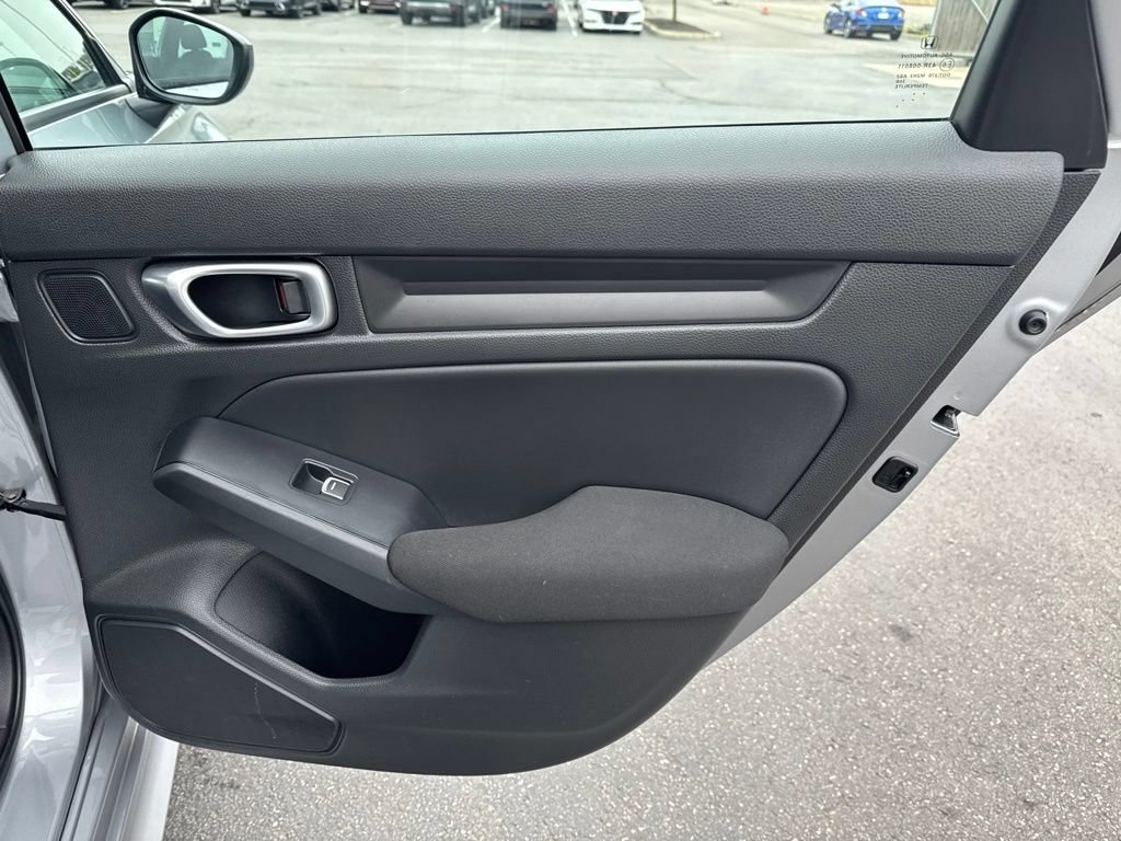 Used 2023 Honda Civic Sport image 35