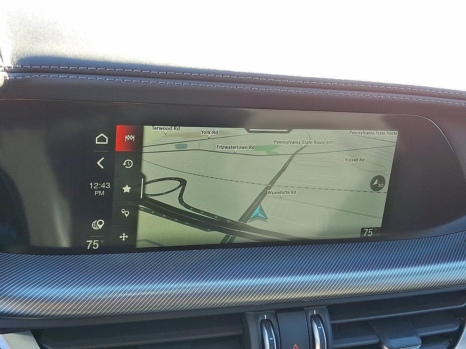 Used 2024 Alfa Romeo Stelvio Veloce image 18