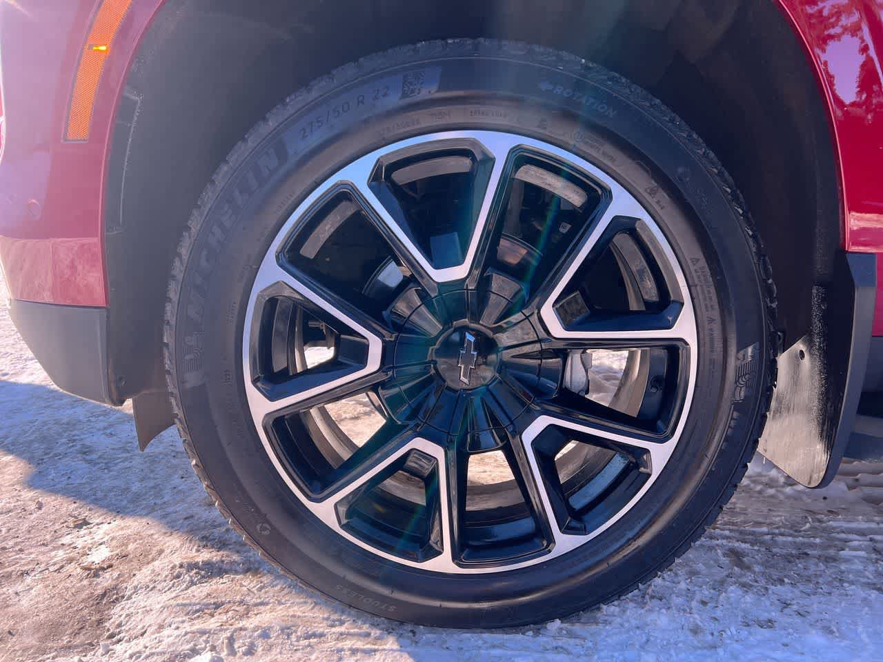 Used 2025 Chevrolet Tahoe RST w/ Comfort Package AWD/4WD image 10
