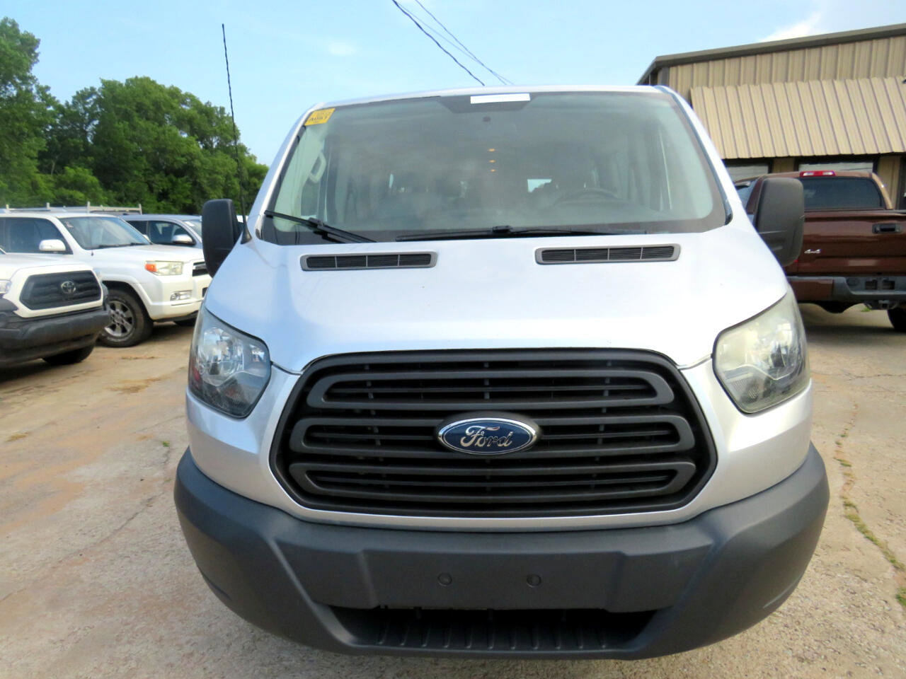 Used 2015 Ford Transit 350 XL RWD image 2