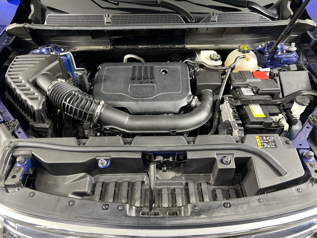 Certified 2023 GMC Acadia SLE w/ Driver Convenience Package image 29