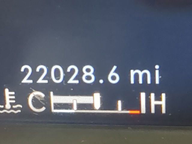 Used 2023 Lincoln Corsair Reserve image 33