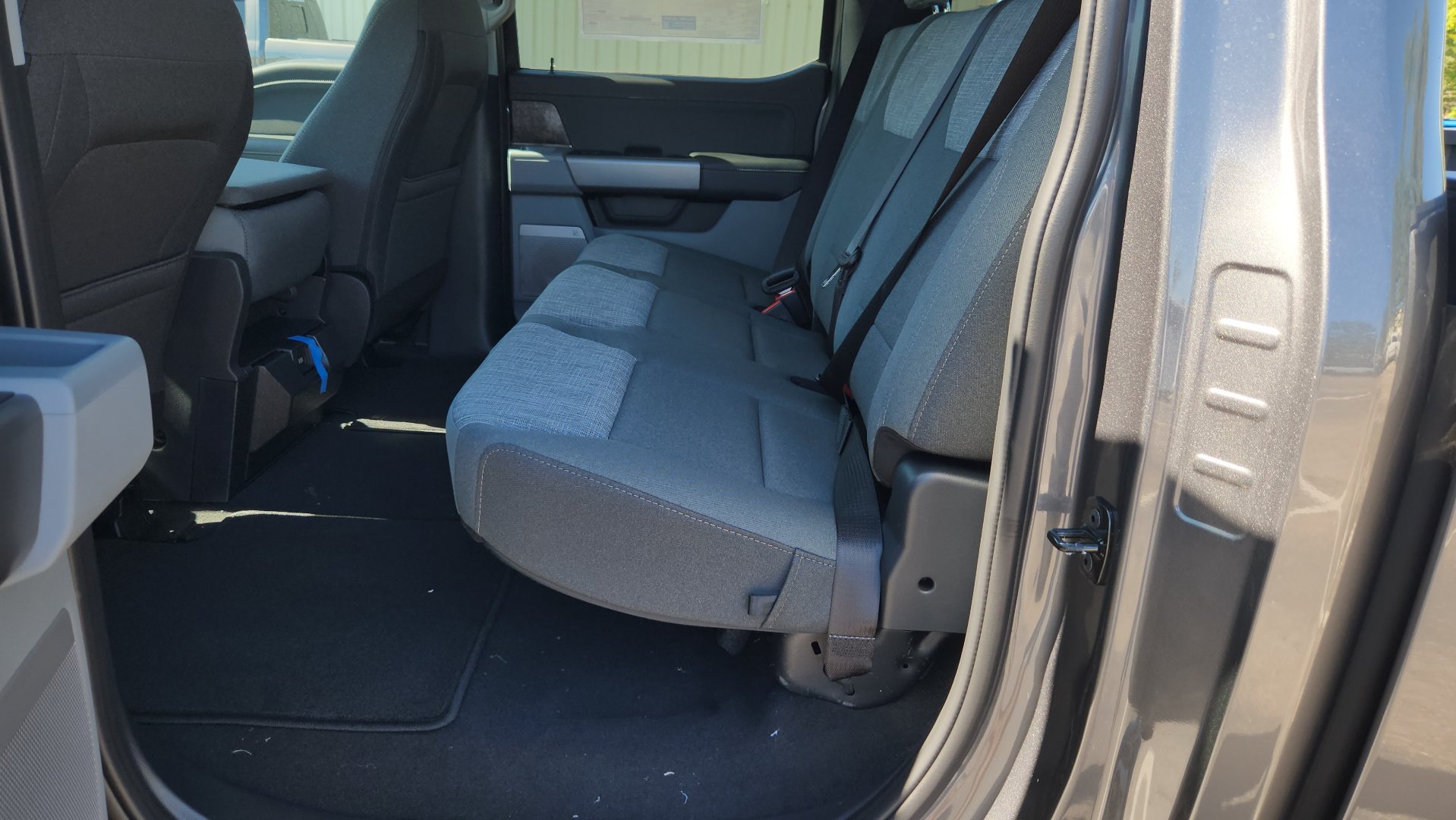 New 2027 Ford F350 XLT w/ XLT Premium Package AWD/4WD image 15