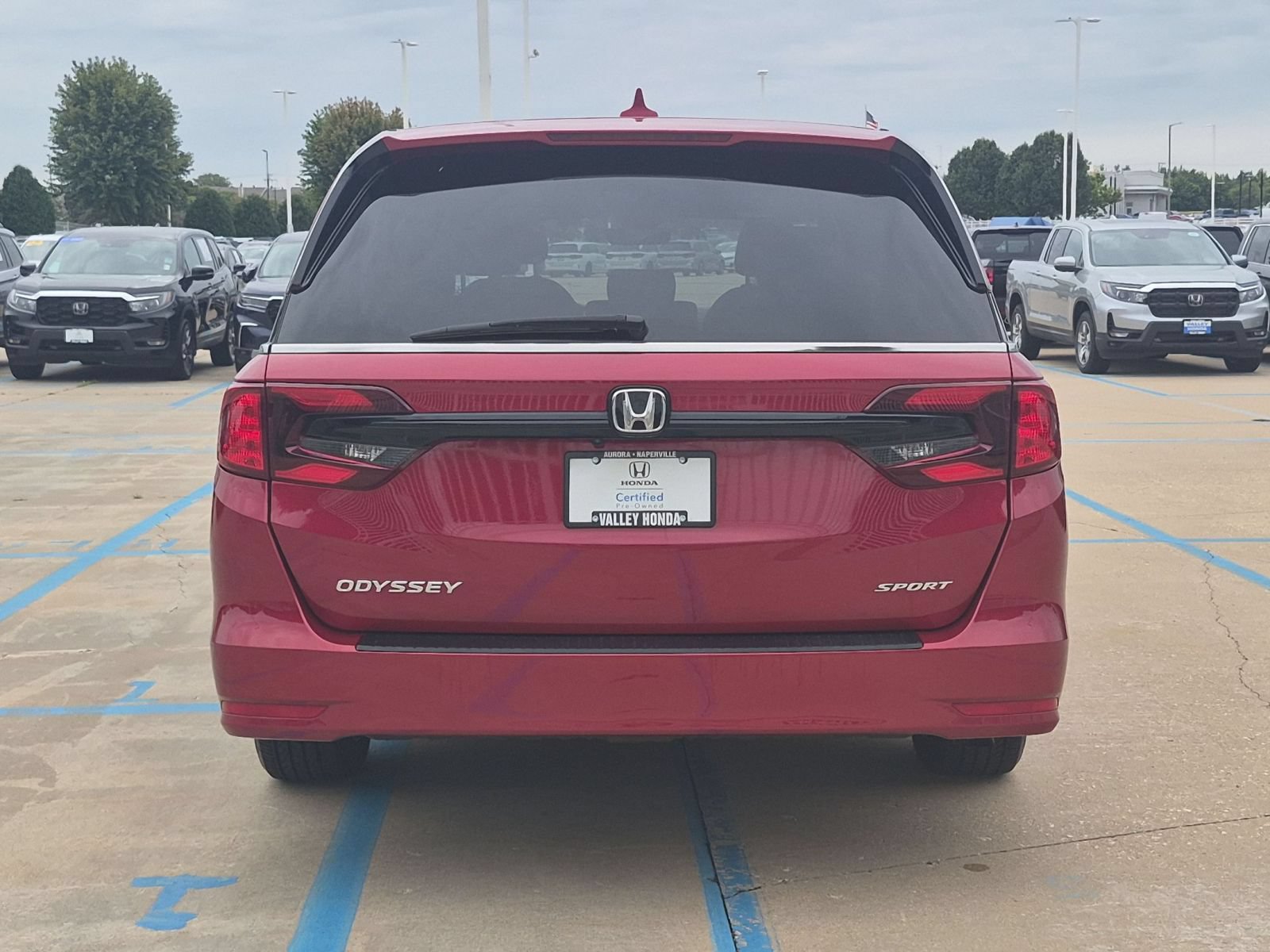 Certified 2024 Honda Odyssey Sport image 7