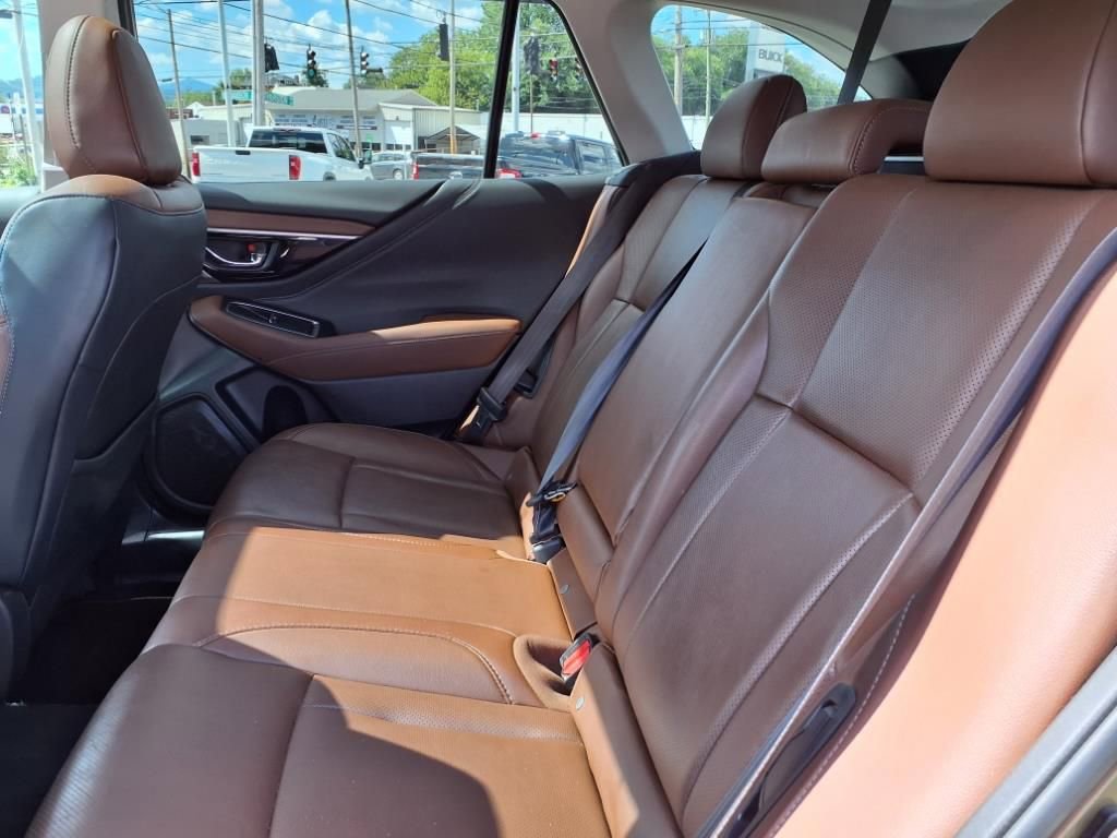 Used 2022 Subaru Outback Touring XT image 34