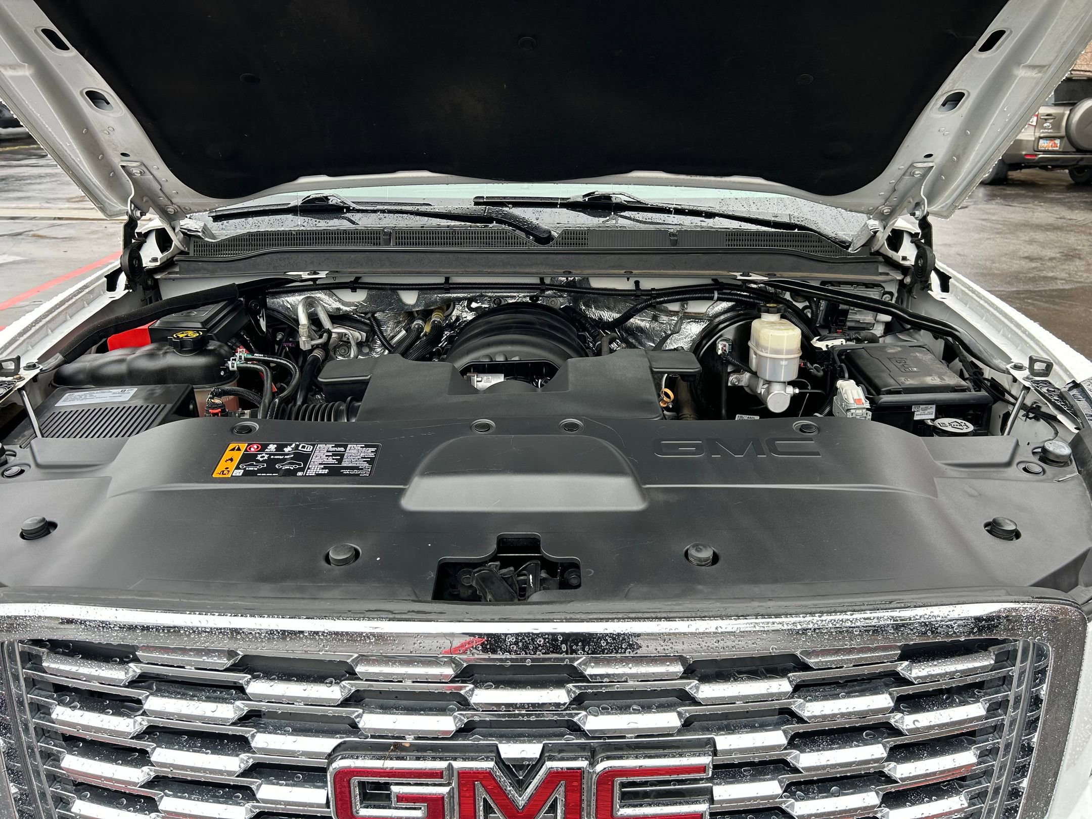 Used 2018 GMC Yukon XL Denali w/ Open Road Package AWD/4WD image 36