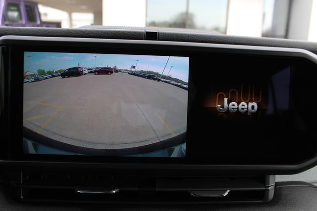 Used 2024 Jeep Wrangler Sport S image 18