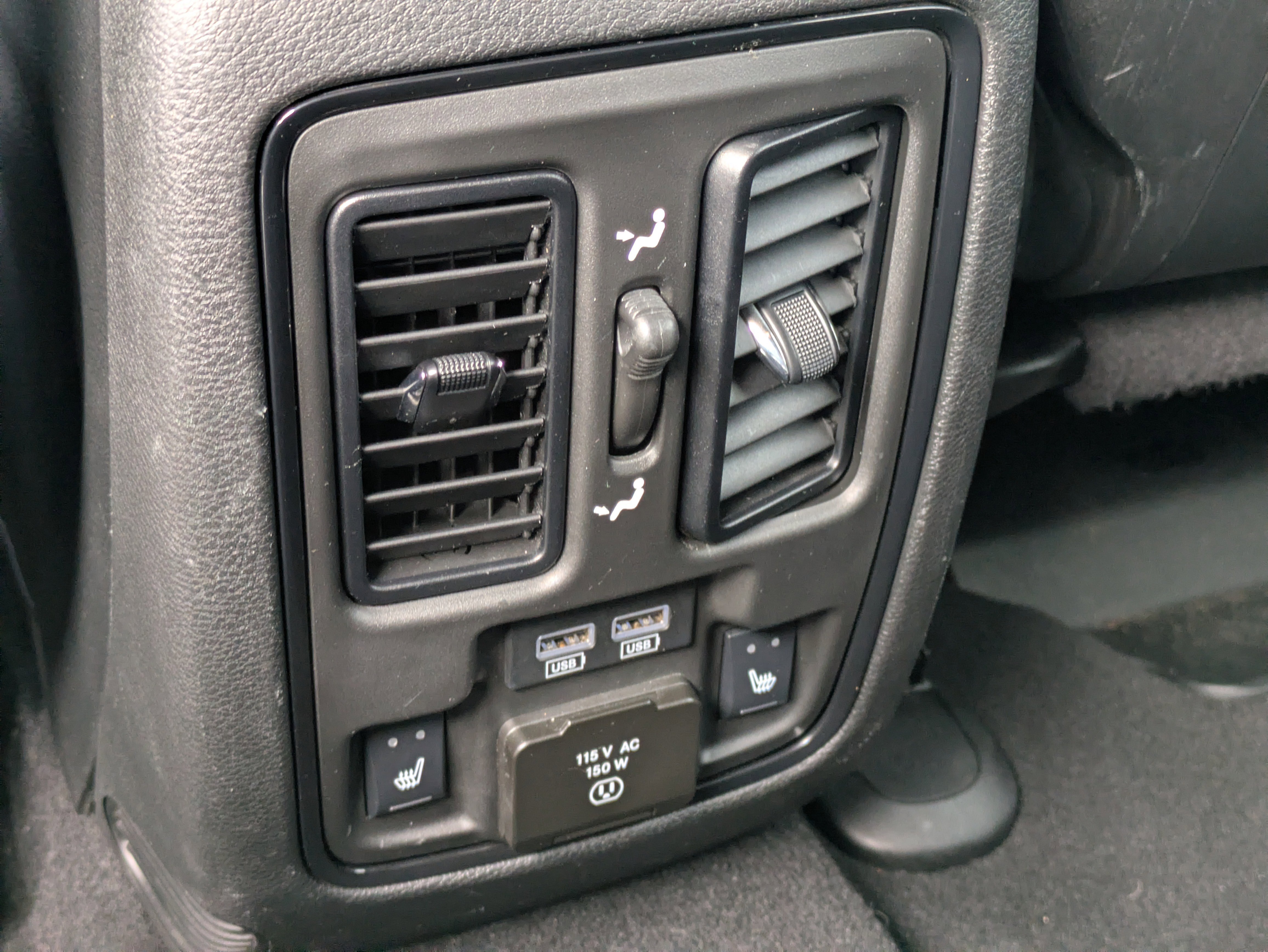 Used 2023 Dodge Durango GT image 16