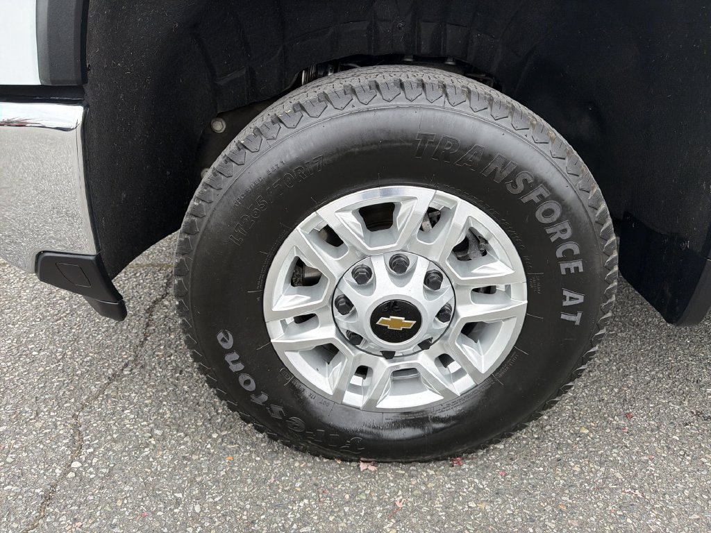 Certified 2026 Chevrolet Silverado 2500 LT AWD/4WD image 33
