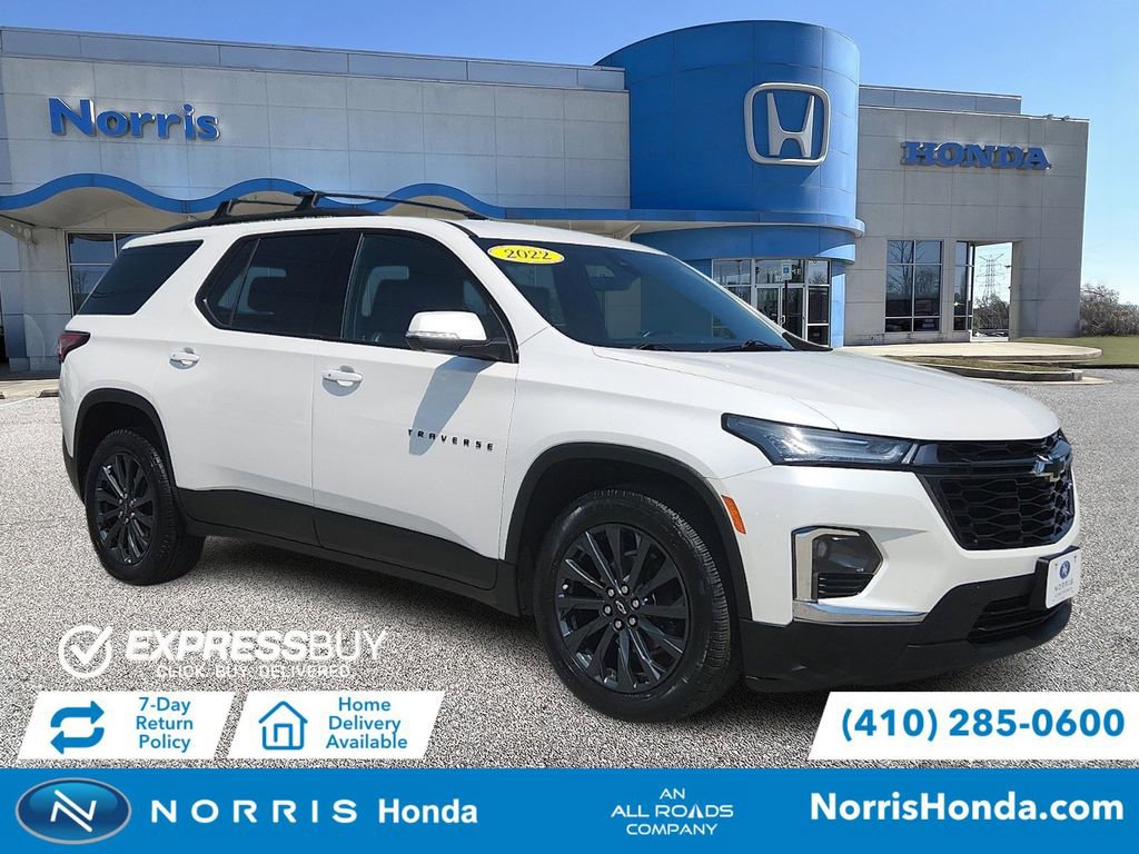 Used 2022 Chevrolet Traverse RS w/ LPO, Cargo Package FWD image 1