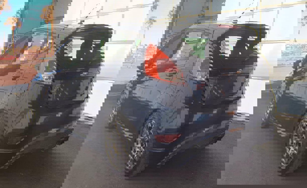 Used 2016 Ford Fiesta ST image 5