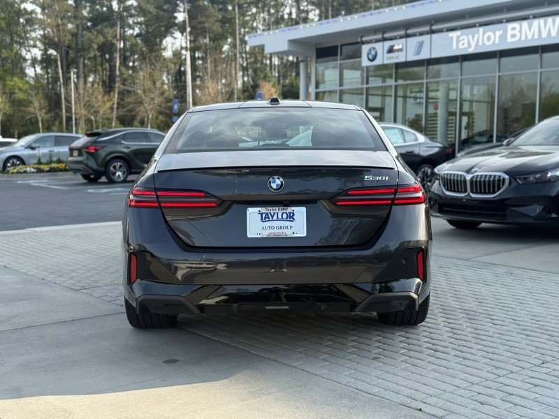 Certified 2025 BMW 530i w/ M Sport Package image 4