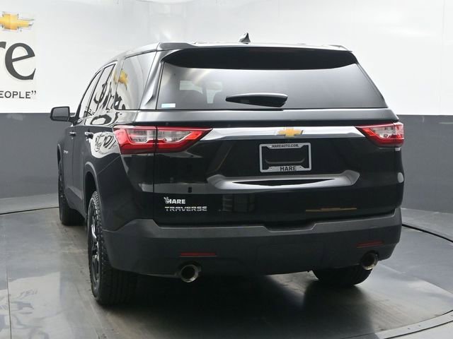 Used 2021 Chevrolet Traverse LS FWD image 36
