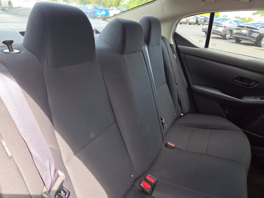 Certified 2024 Nissan Sentra S FWD image 23