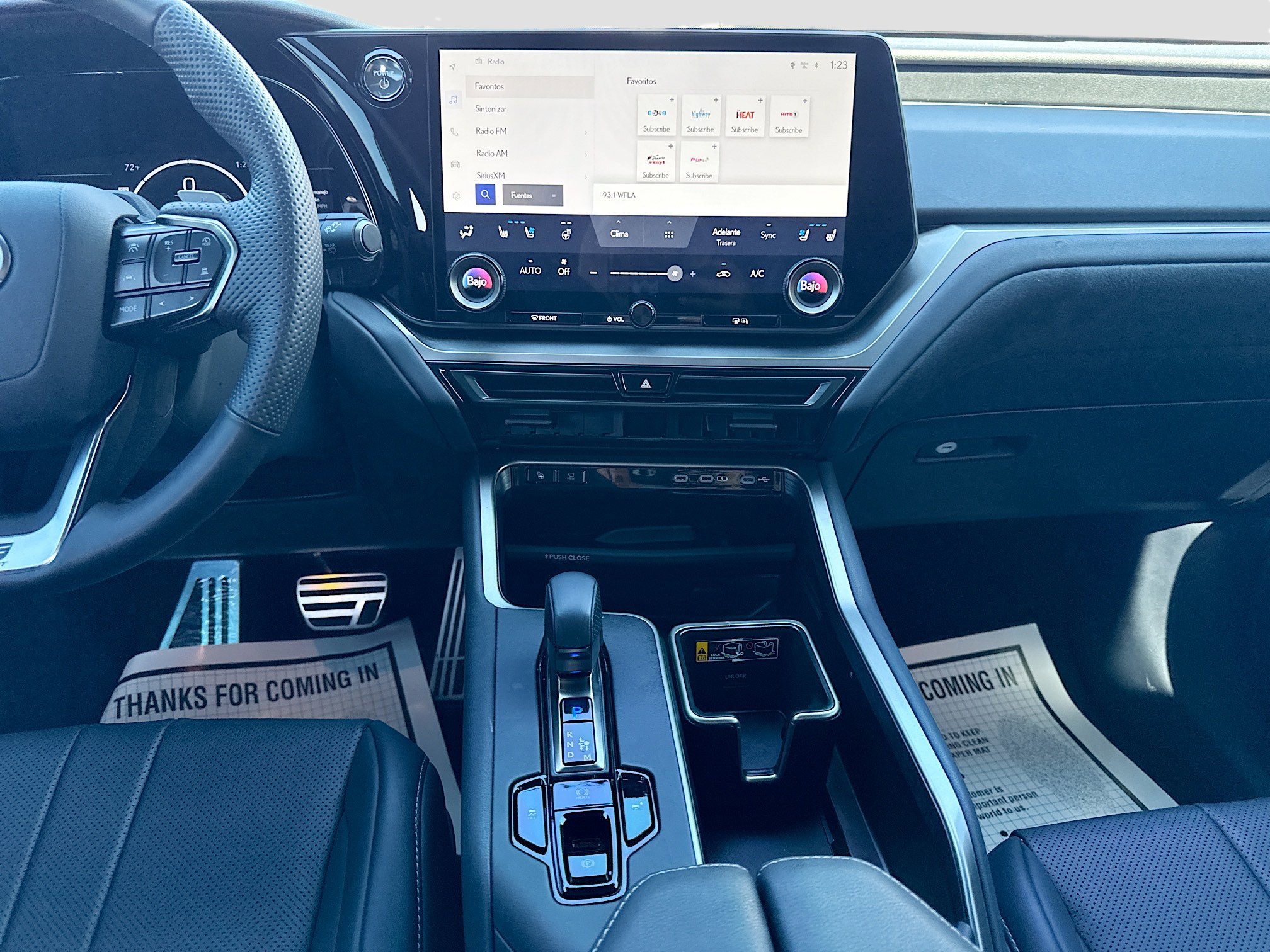 Used 2025 Lexus TX 500h AWD w/ Technology Package image 20