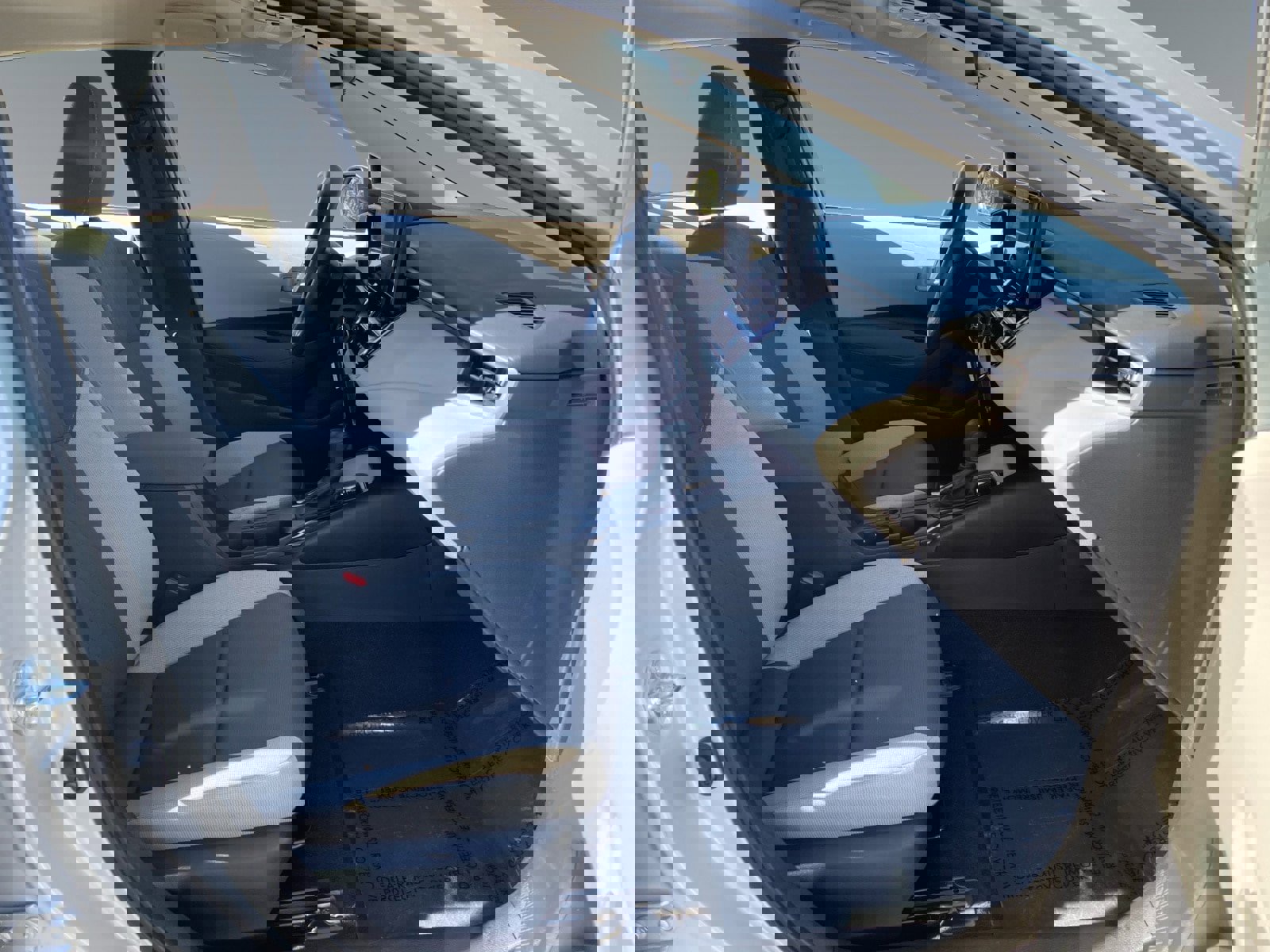 Used 2025 Toyota Corolla LE image 15