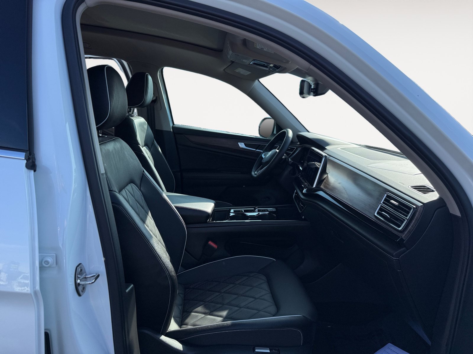 Certified 2026 Volkswagen Atlas SEL Premium R-Line AWD/4WD image 19