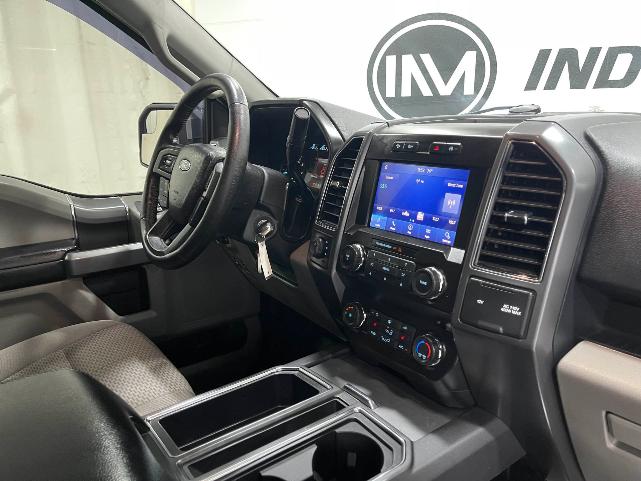 Used 2019 Ford F150 XLT w/ Equipment Group 302A Luxury AWD/4WD image 19