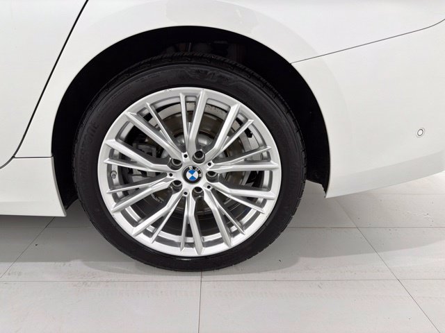 Certified 2023 BMW 330i xDrive Sedan w/ Premium Package AWD/4WD image 44