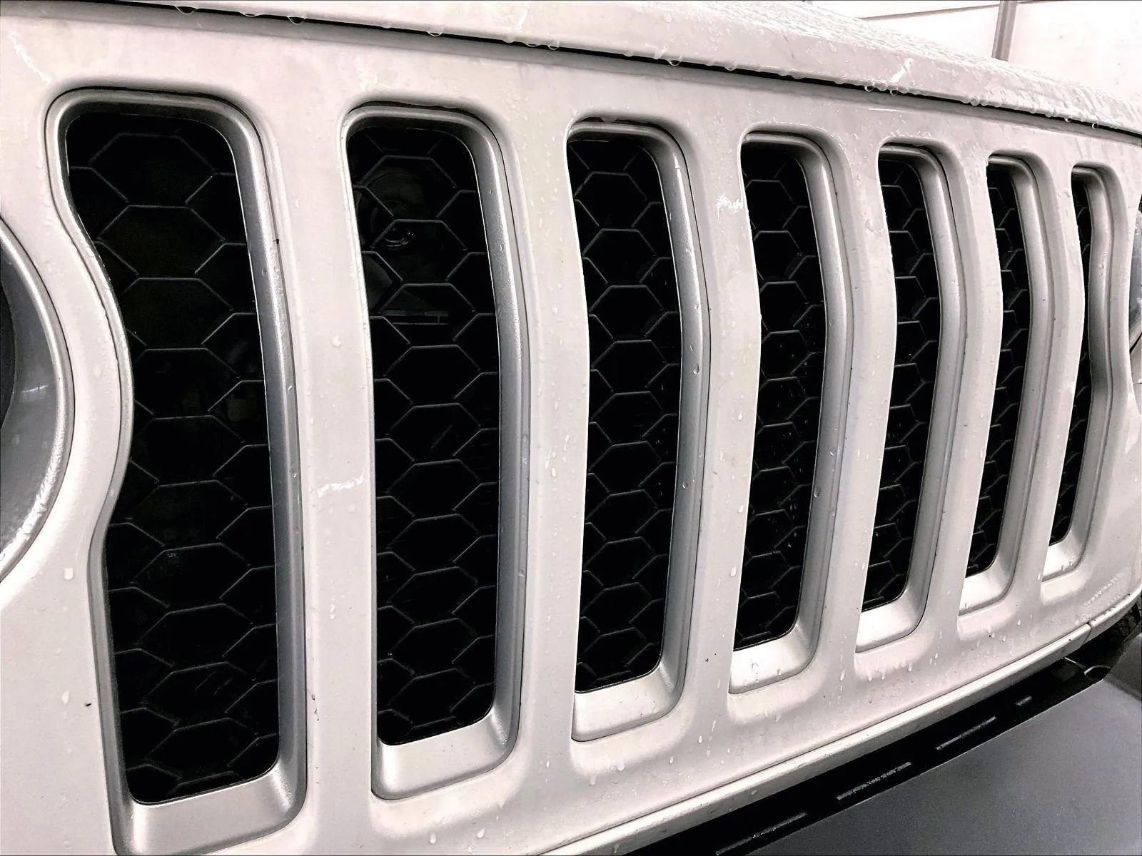 Used 2023 Jeep Wrangler Sahara w/ Cold Weather Group image 29