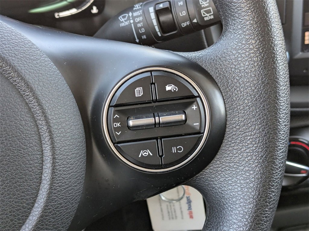 Used 2024 Kia Soul LX w/ Option Group 015 image 19