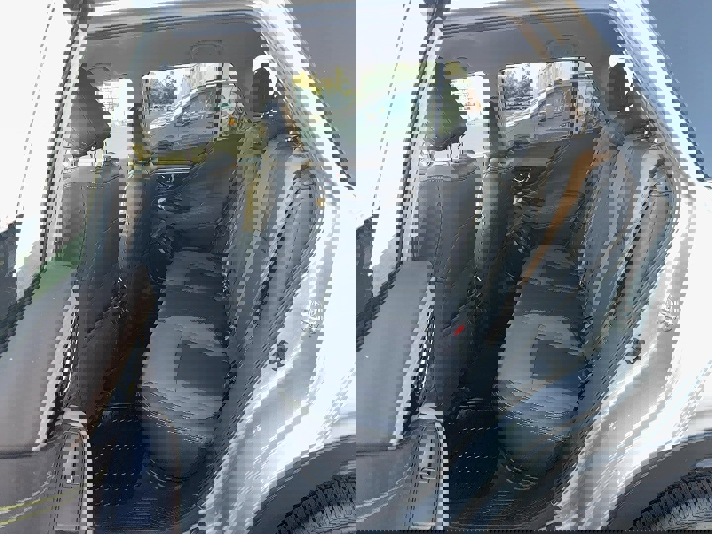 Certified 2022 Subaru Outback Onyx Edition XT w/ Popular Package #2 image 16