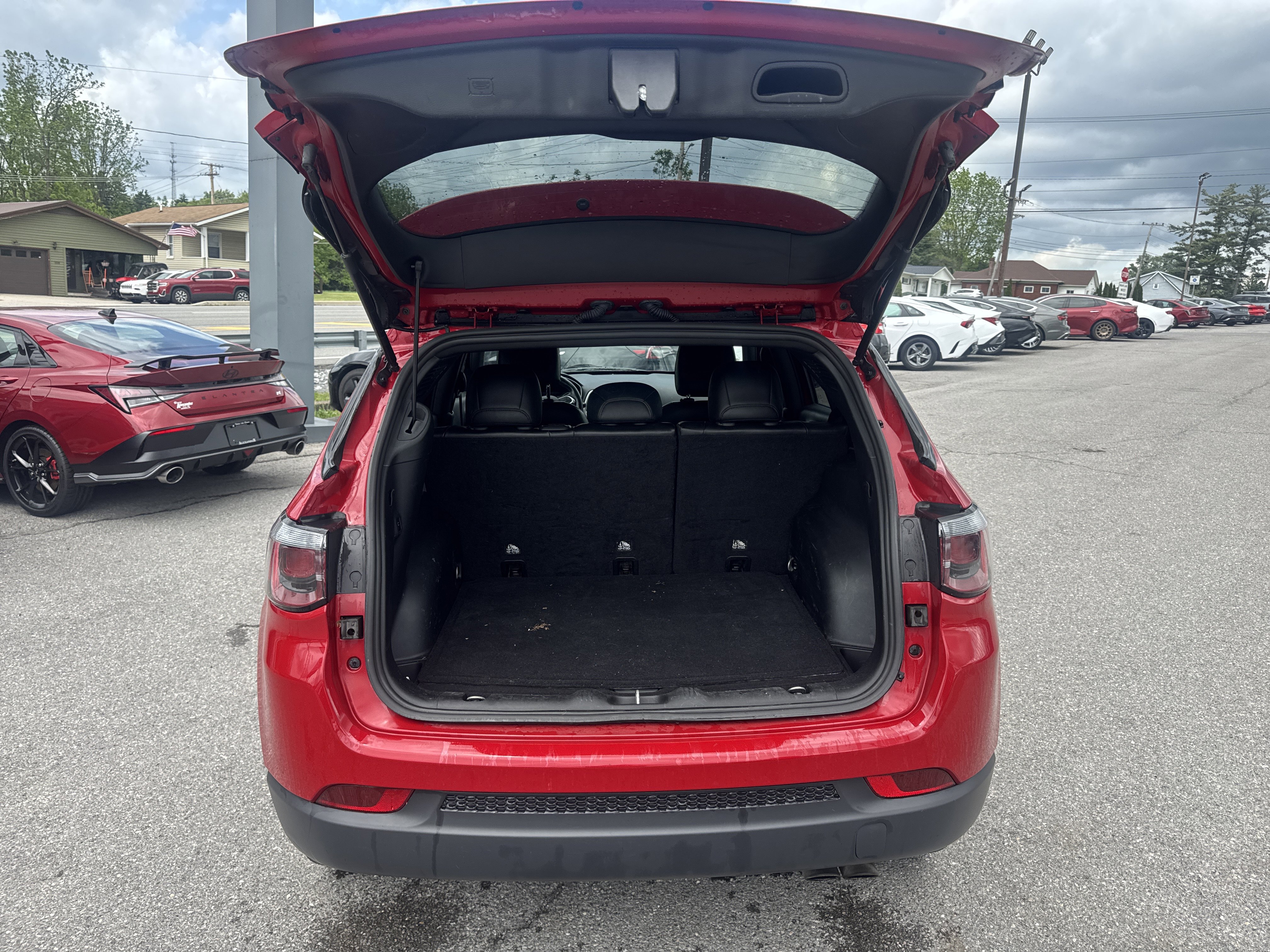 Used 2021 Jeep Compass Latitude AWD/4WD image 5