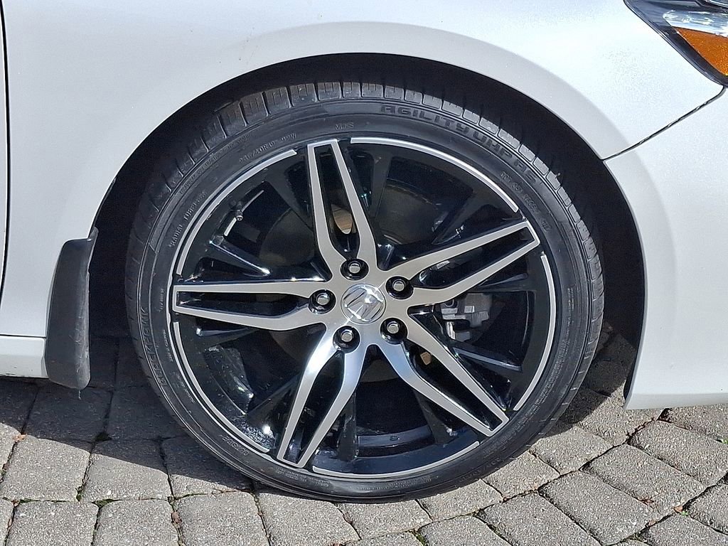 Used 2022 Honda Accord Touring image 8