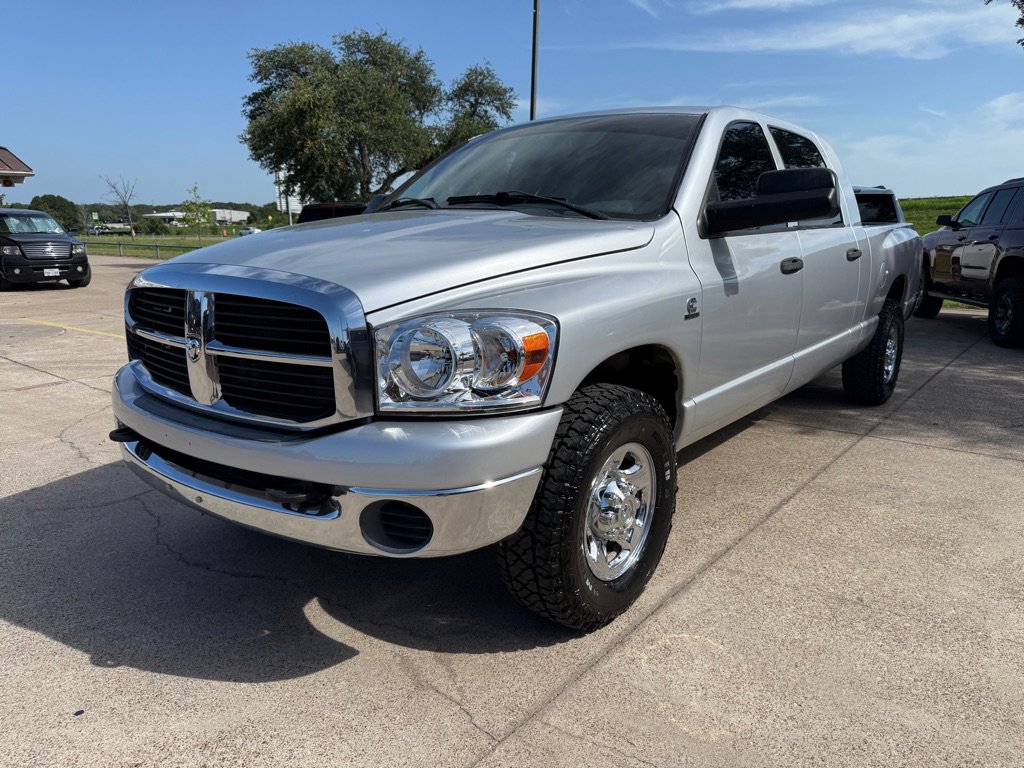 Used 2006 Dodge Ram 3500 Truck SLT image 3