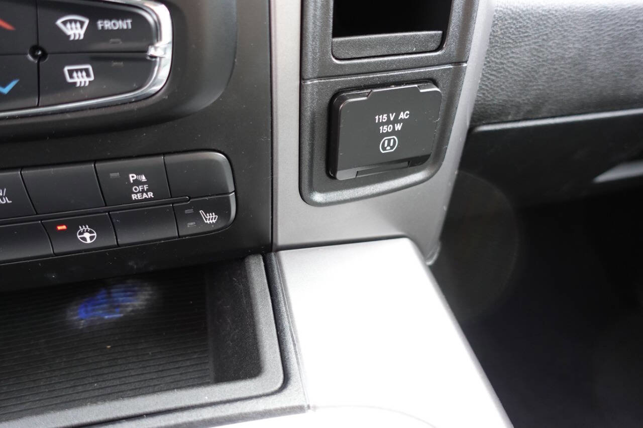 Used 2022 RAM 1500 Classic SLT w/ Electronics Convenience Group image 40