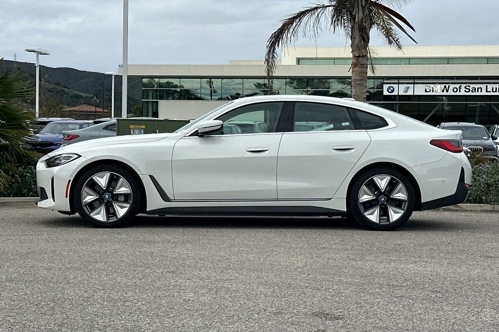 Used 2023 BMW i4 eDrive40 w/ Premium Package image 6