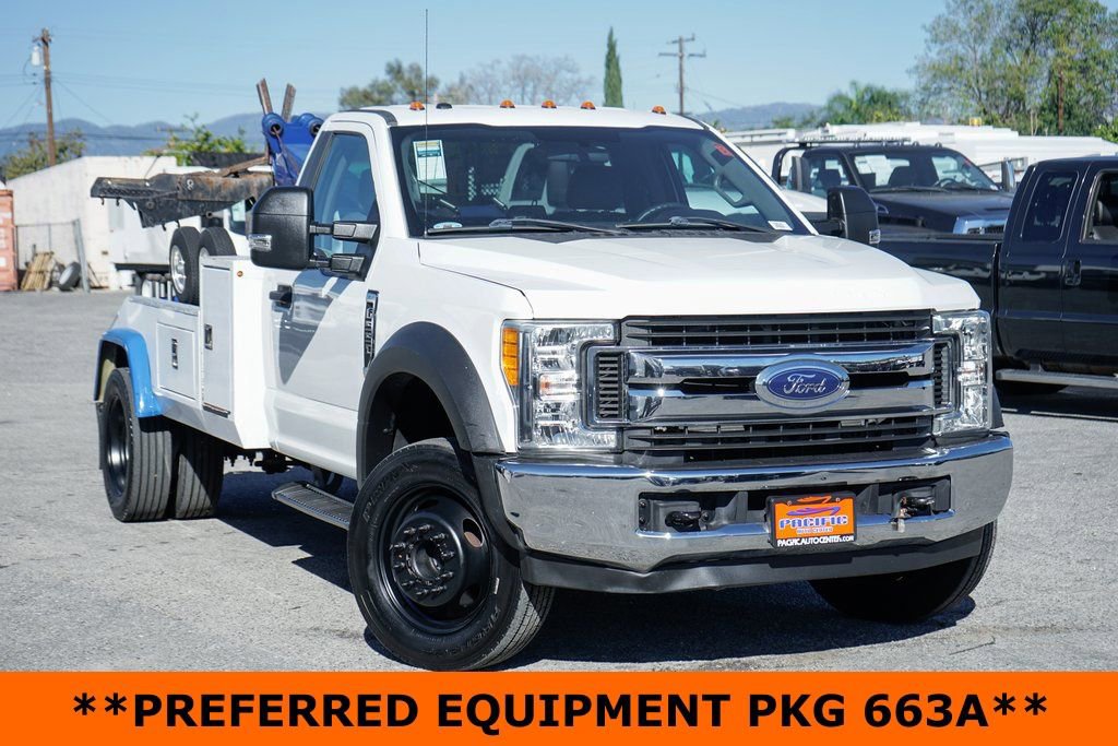 Used 2017 Ford F550 2WD Regular Cab Super Duty w/ Advanced Security Pack image 2