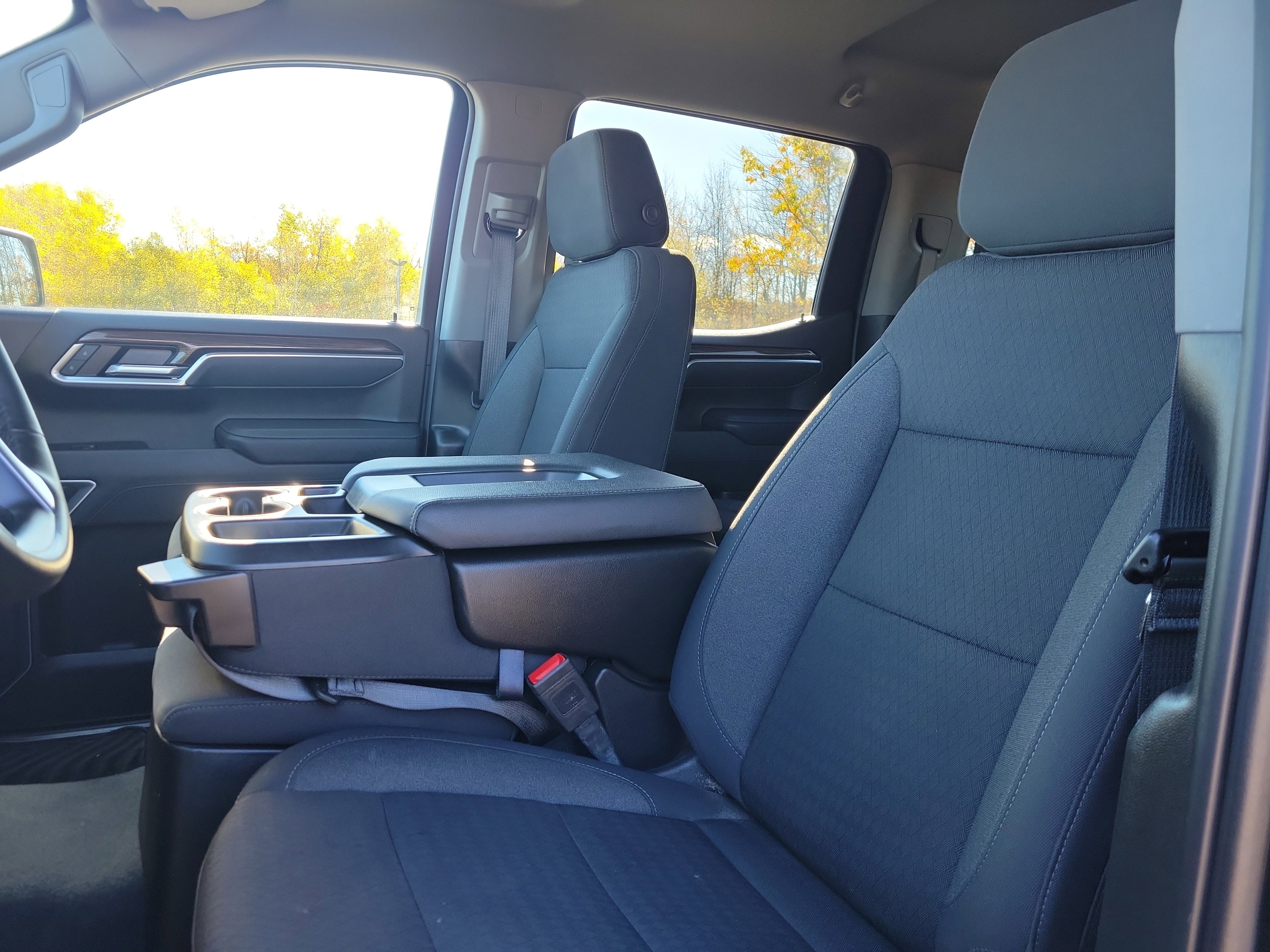 Certified 2025 Chevrolet Silverado 1500 LT image 14