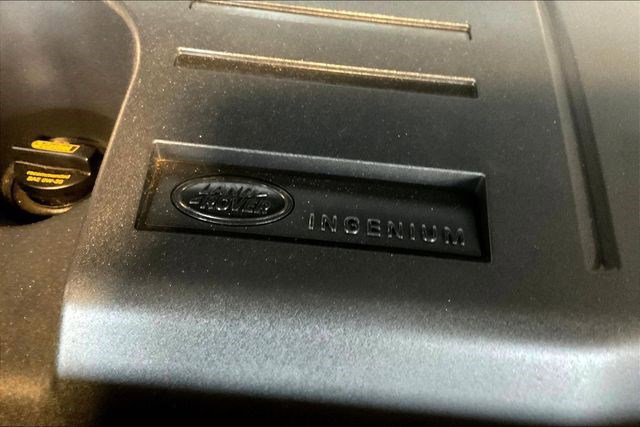 Used 2022 Land Rover Defender 90 X-Dynamic S image 39