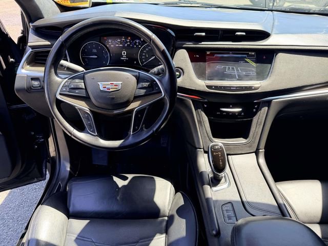Used 2017 Cadillac XT5 Platinum AWD/4WD image 17