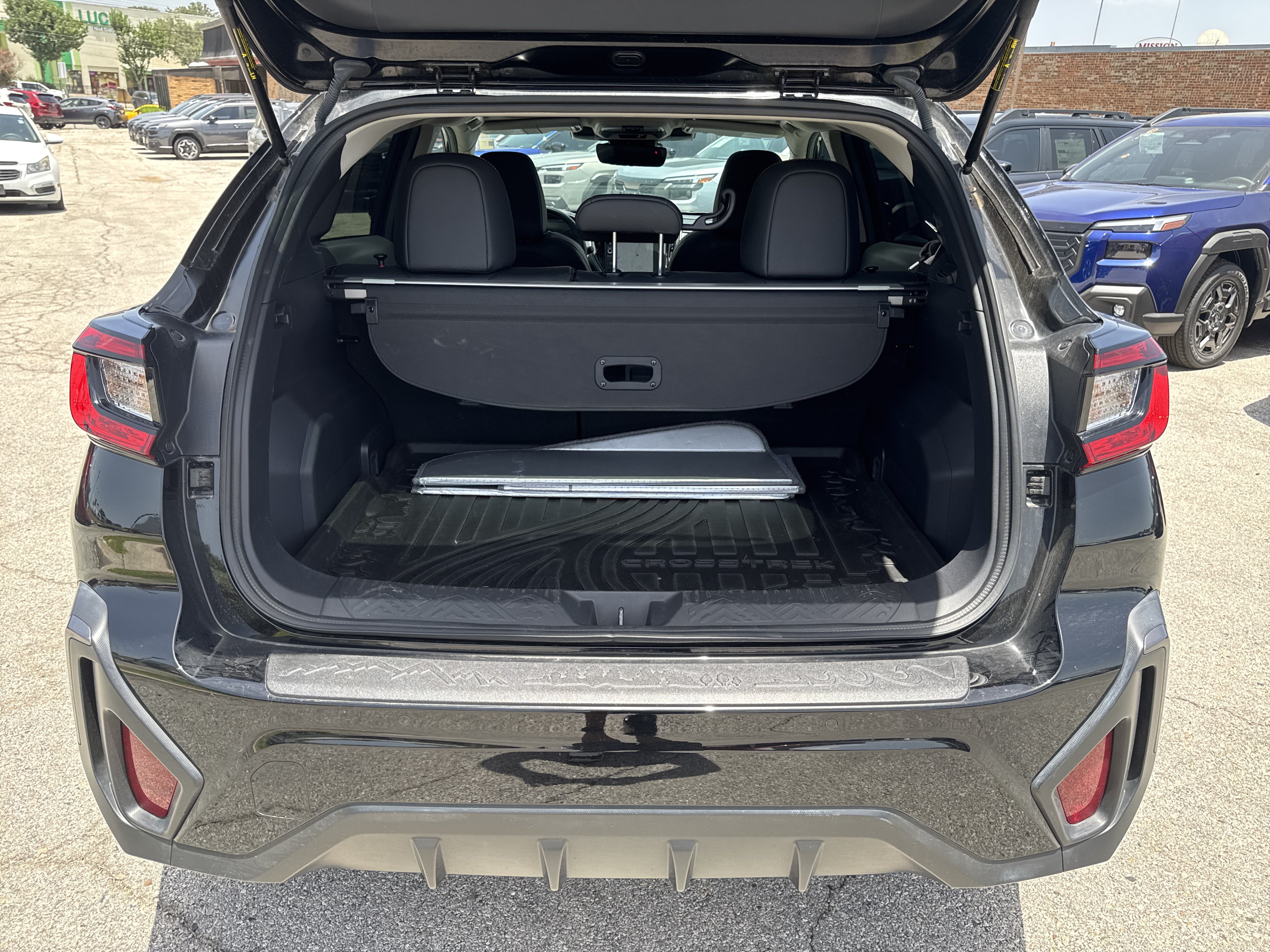 Certified 2024 Subaru Crosstrek 2.5i Limited w/ Crosstrek Mirror Package AWD/4WD image 29