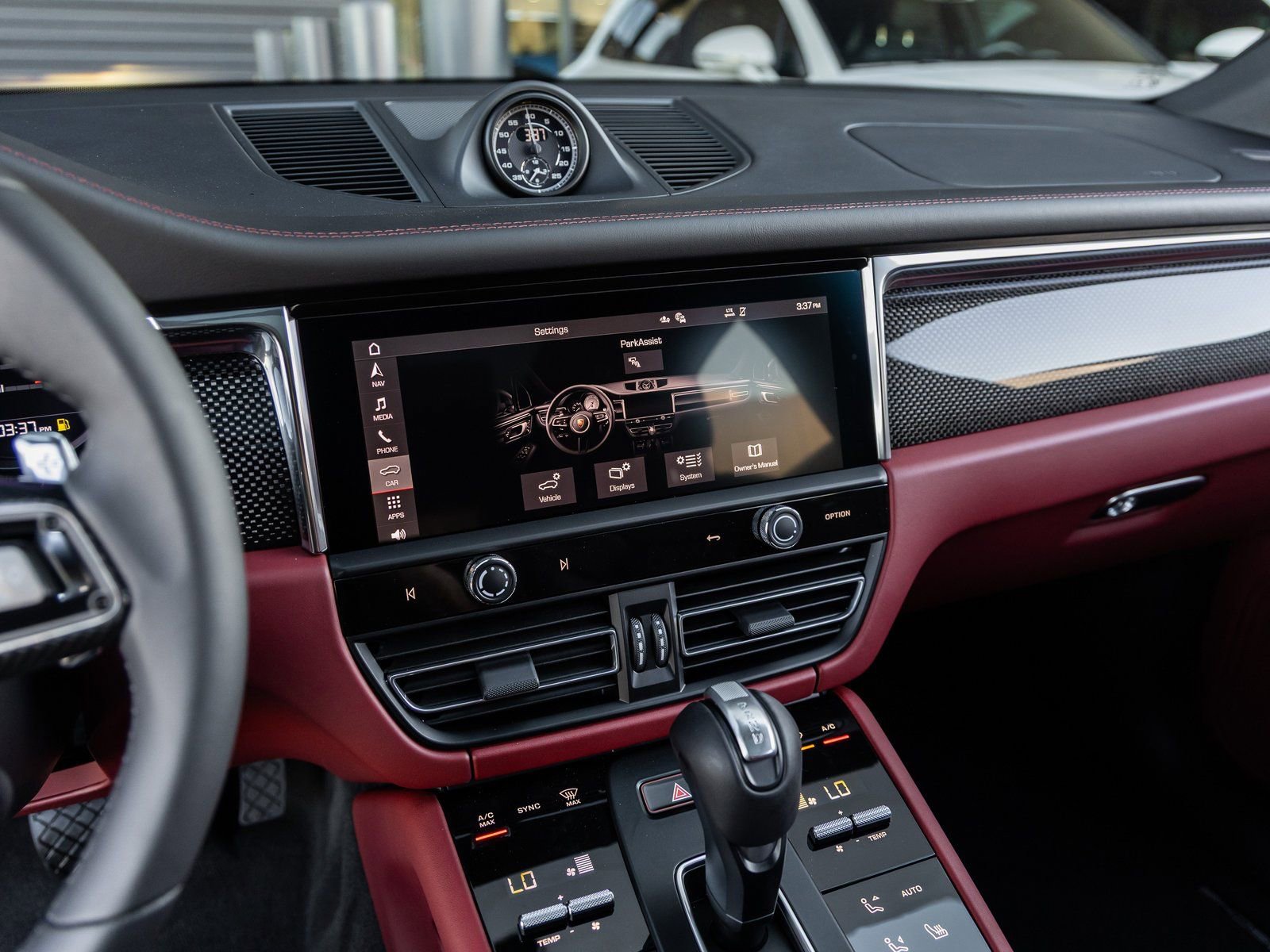 New 2026 Porsche Macan S image 28