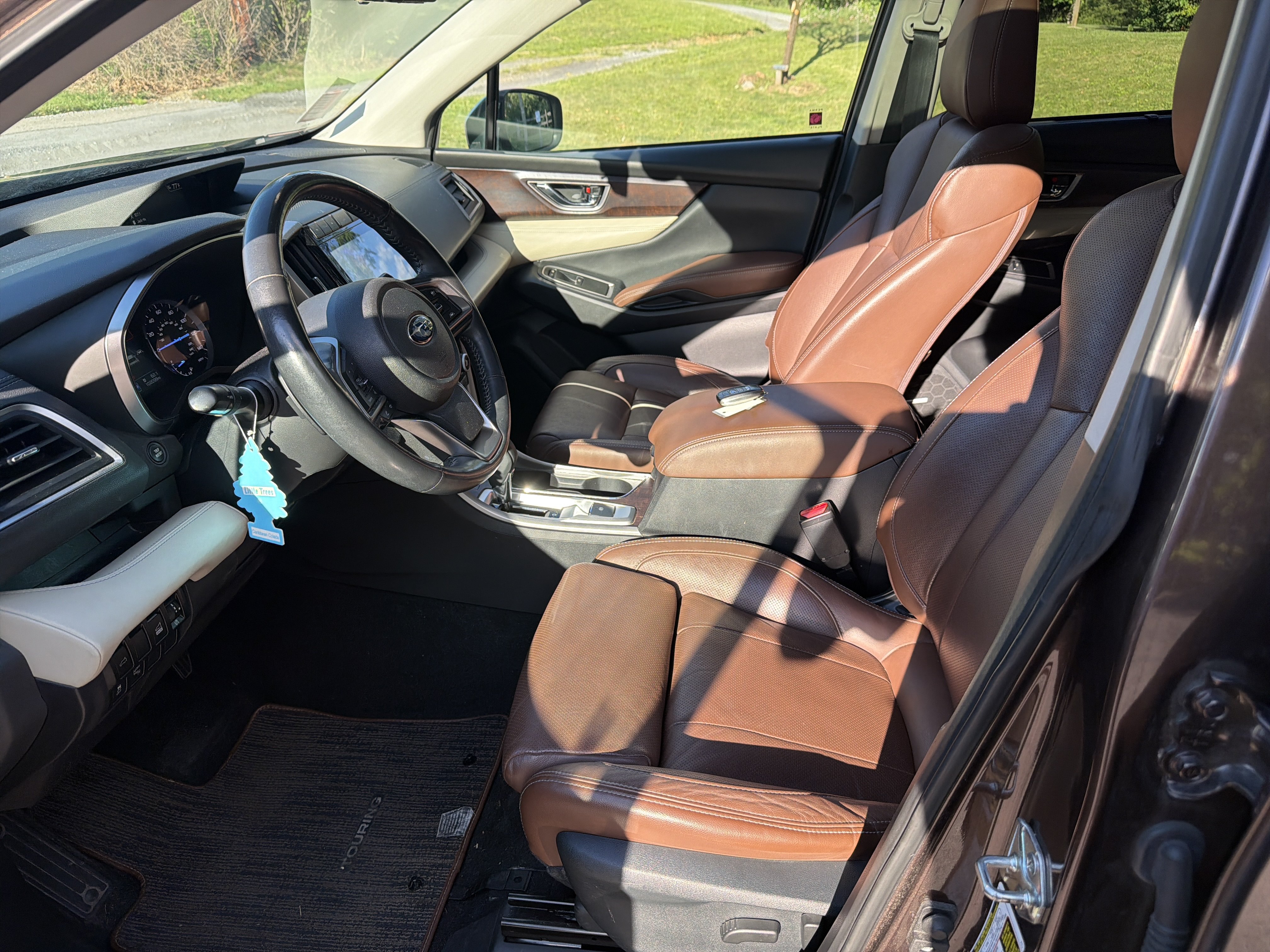 Used 2019 Subaru Ascent Touring AWD/4WD image 12