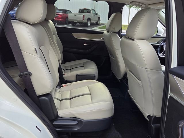 Used 2024 MAZDA CX-90 Plug-In Hybrid w/ Preferred image 18