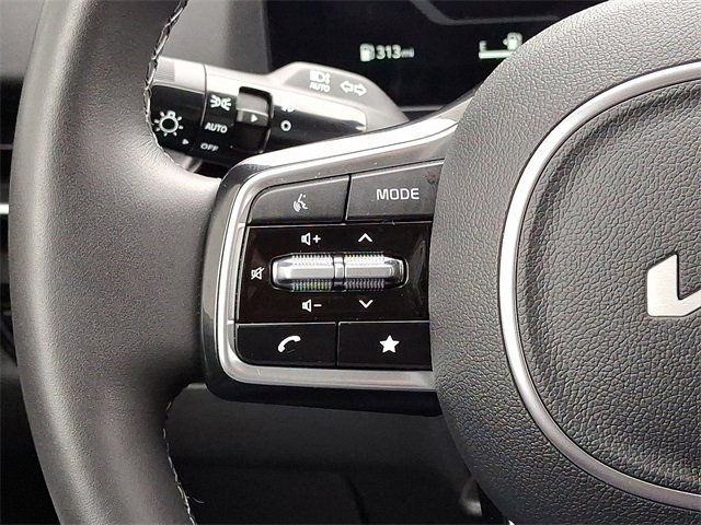 Used 2026 Kia Carnival SX Prestige image 21