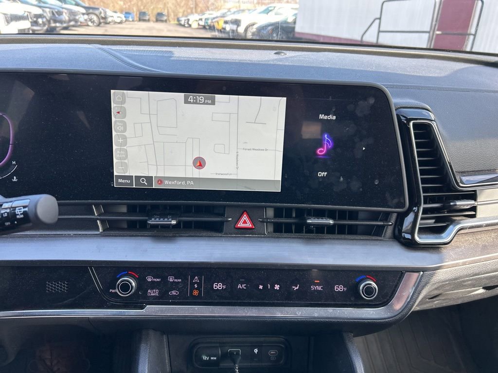 Certified 2023 Kia Sportage EX image 12