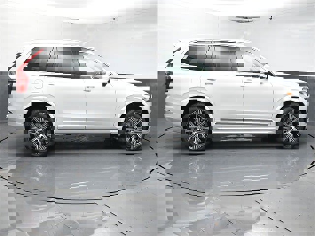 New 2025 Volvo XC90 B6 Plus w/ Protection Package Premier image 8
