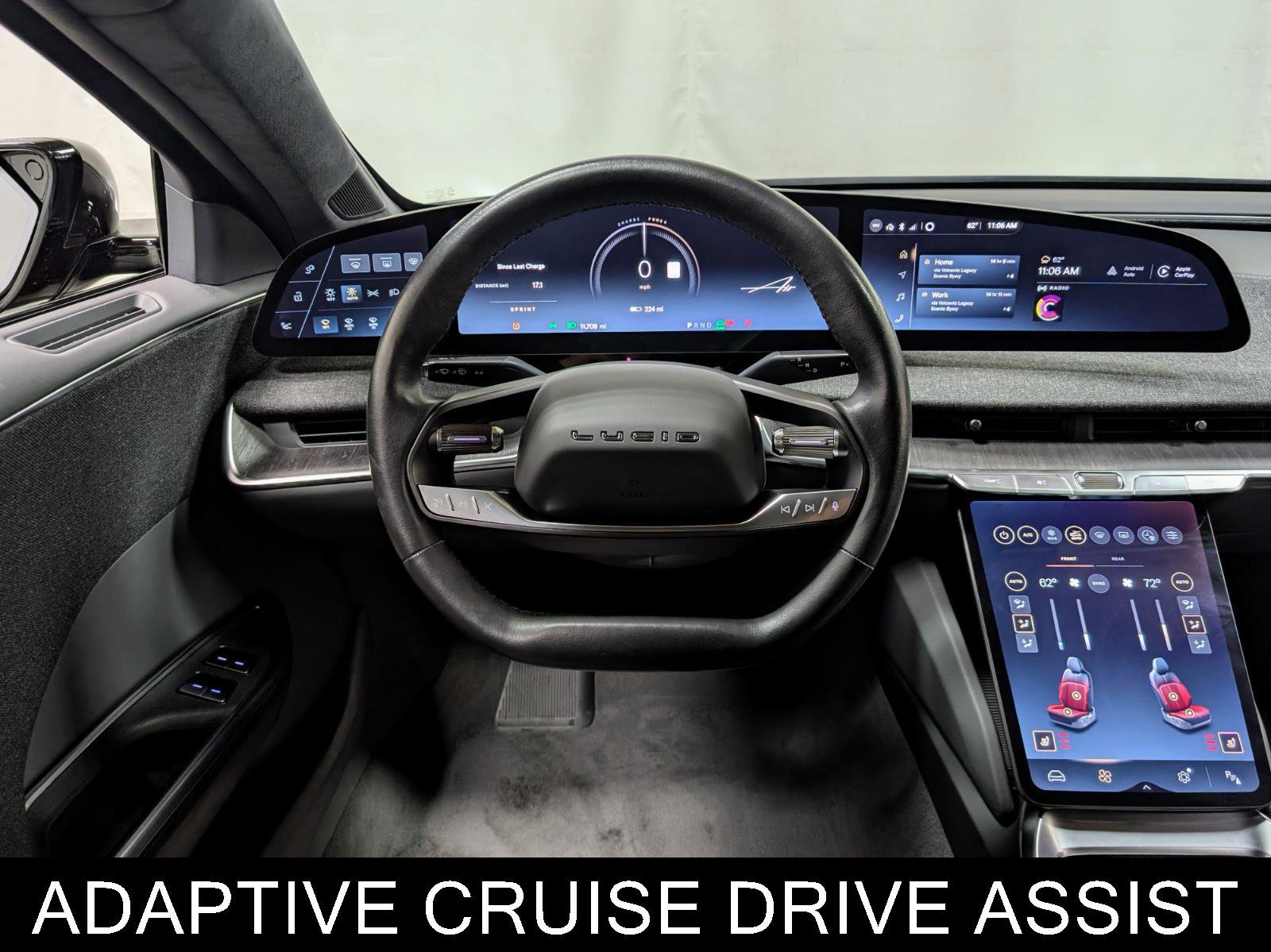 Used 2025 Lucid Air Pure image 2